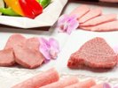 大阪屋のお肉はA5ランクBMS１０以上にこだわっています