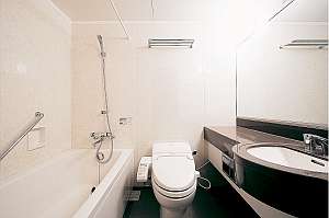 県内ビジネスホテル１番のひろびろ浴槽＆ウォシュレット付トイレ