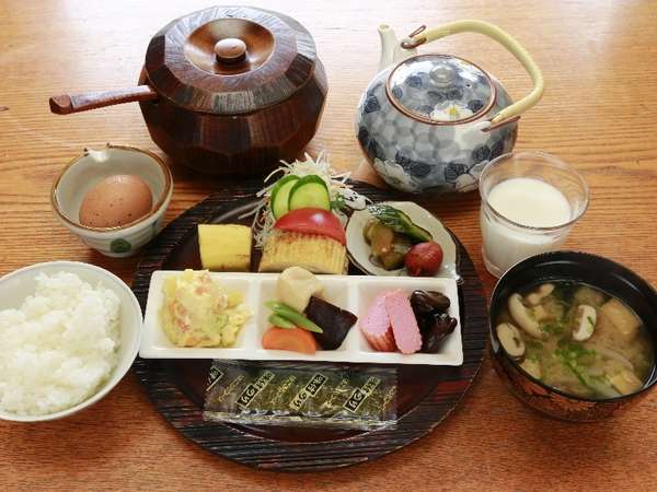 【和風朝食】香川の田舎の朝食です