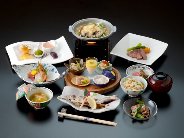 十和田ホテルのプラン「じゃらん限定ポイント5倍【お料理グレードアッププラン】　～　秋田、青森の味覚を和洋折衷料理で堪能　～」