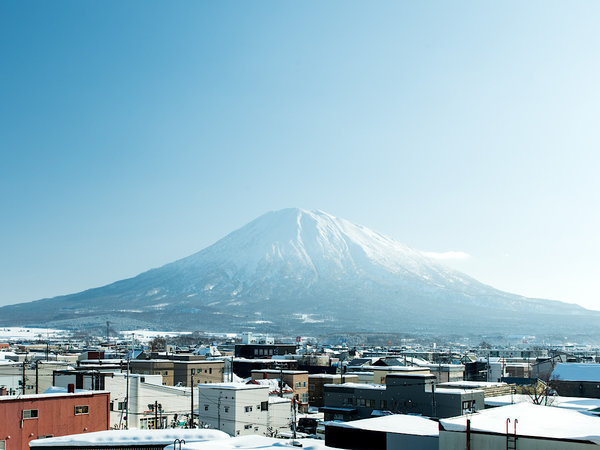 当館から羊蹄山が望めます