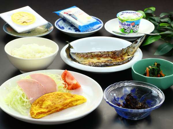民宿とみもと館のプラン「【朝食付】しっかり朝ごはんを食べて　1日スタート♪エネルギーチャージで出発！朝食をおにぎりも変更可♪」