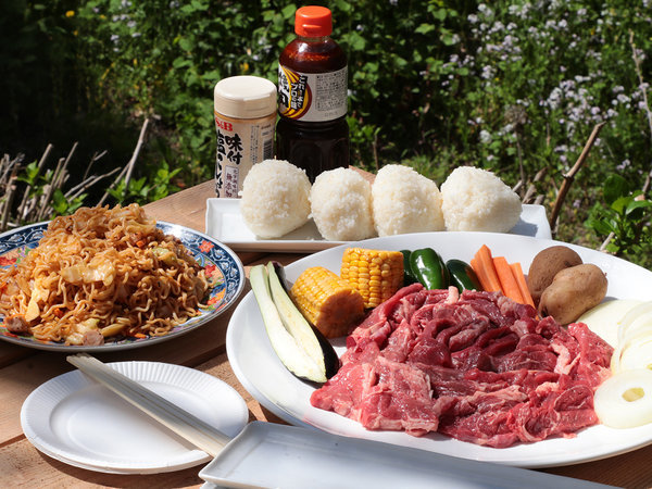 コンドミニアムさくらのプラン「【BBQ】手ぶらでOK♪自然に囲まれた専用テラスでみんなでBBQ！温泉無料チケット特典付♪」