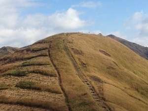 秋の鉢伏山青空が心を穏やかに！