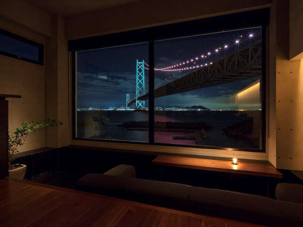 明石海峡大橋　神戸の夜景一望