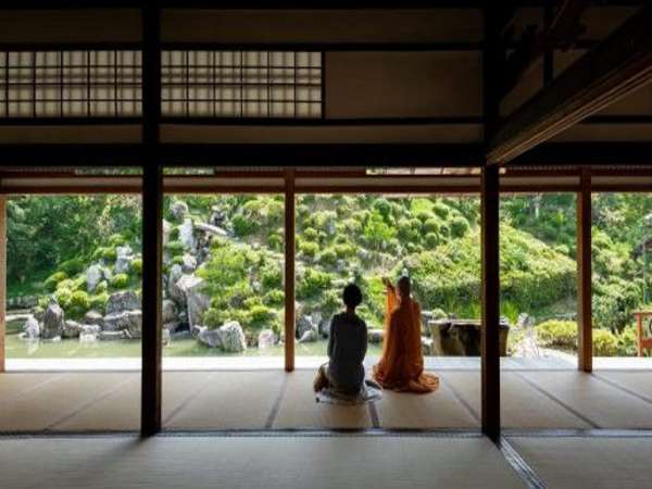 京湯元　ハトヤ瑞鳳閣のプラン「-【お寺での和朝食付】宿坊で心清らかに朝のひとときを―。智積院で朝拝体験とご朝食〈翌12時out〉」