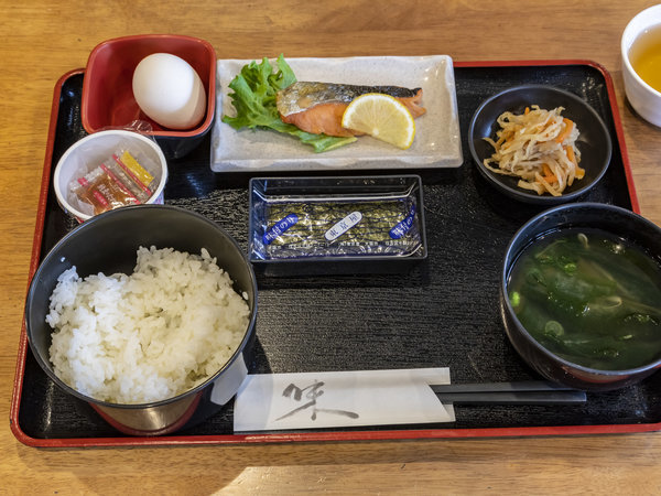 Ｔａｂｉｓｔ　ビジネスホテル　ニュー大浜のプラン「【2食付き】2食付きでこの価格！大満足の夕食！最終イン20時半までOK!（通年）」