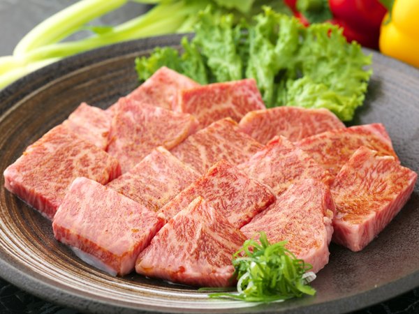 焼肉　厚切り近江牛てんこもり