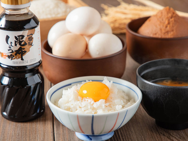 【朝食】北斗市自慢の白米と七飯町産の新鮮な「ななエッグ」は相性抜群！ぜひＴＫＧで