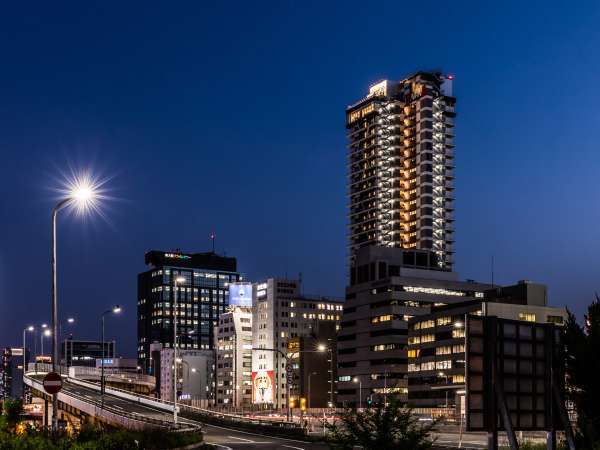 アパホテル〈新大阪駅タワー〉の写真その1