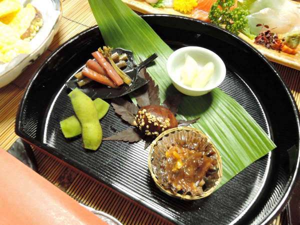やまね屋のプラン「★スタンダード★夕食は選べるメイン+６品セット♪自家製米と自家製野菜が女将のこだわり！」