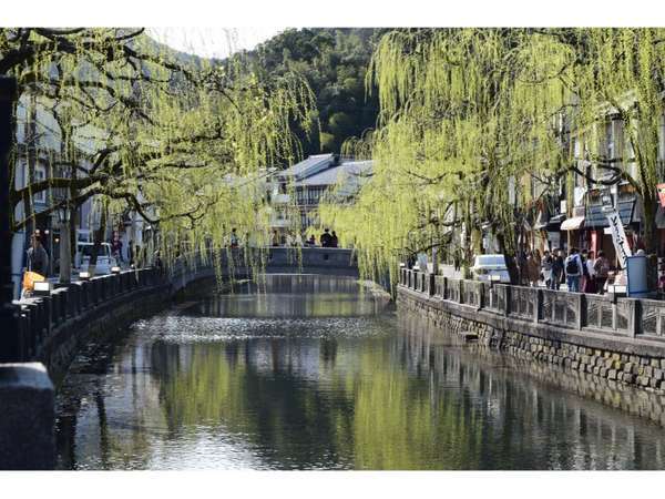 城崎のメイン通りまで徒歩1分