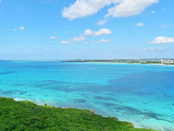 【来間島】宮古ブルーの美しい海を心ゆくまでお楽しみください。