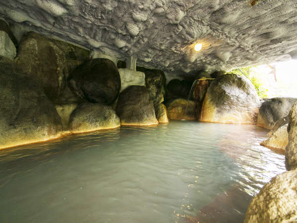 【洞窟風呂】瀑泉洞