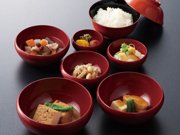 ＨＯＴＥＬＫＹＯＴＯＬＯＧＹのプラン「【朝食付】お寺で味わう京都の伝統朝食おもてなしプラン」