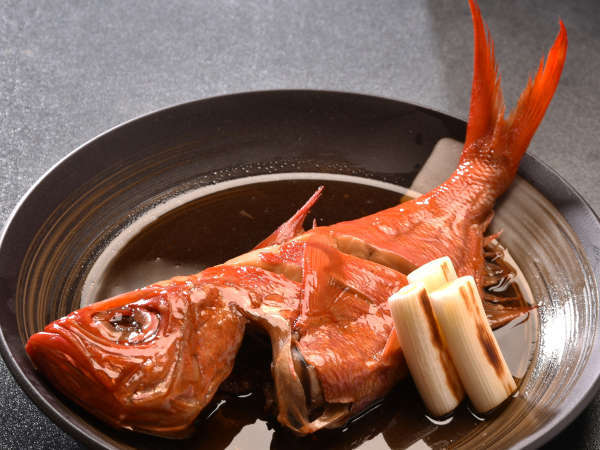 【グレードアップ特選プラン】地元ではわずか5%しか出回らない希少魚地金目鯛煮付け