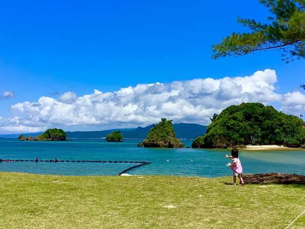 敷地と隣接して一面に広がる海