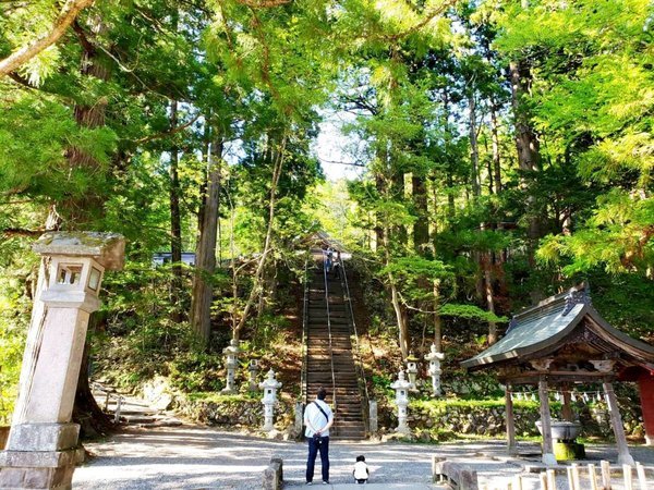 戸隠神社中社までは徒歩３分