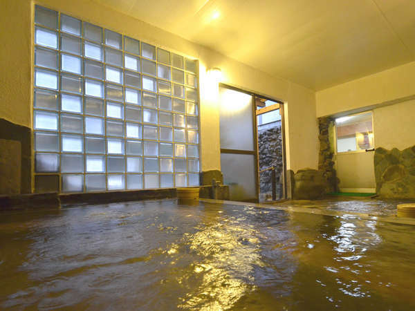 *【男性用大浴場】湯村のいで湯でゆったりとお寛ぎください