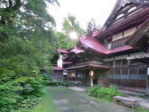 登録有形文化財の宿 強首温泉 樅峰苑(しょうほうえん)の写真その1