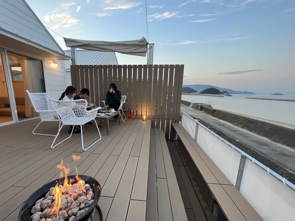 Beach　SPA　TSUDA　2　Dos　Beach　SPA　TSUDA　3　Tresのプラン「海辺の絶景露天ジャグジー、焚火付貸切ヴィラ。海を見ながらBBQ！源泉かけ流し（2　Dos棟）」