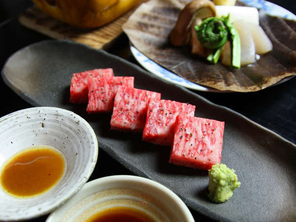 料理のイメージ：飛騨牛陶板焼き