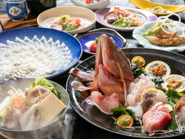 仙崎漁港で水揚げされる鮮度抜群の魚介をご堪能ください