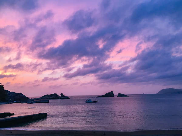 *周辺景色／雲見海岸の美しい夕焼け