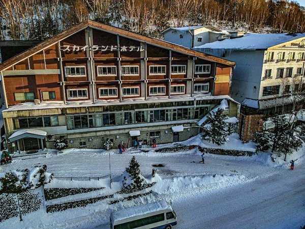*外観【冬】／一の瀬ダイヤモンドスキー場近く、リピーターさんにも人気のホテルです