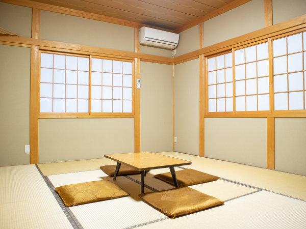 *【和室8～10畳一例】シンプルな畳のお部屋。全室Wi-Fi完備