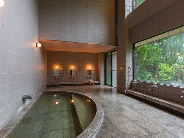 大浴場は『人工温泉』です。天然温泉に引けを取らない泉質が日々の疲れを癒します