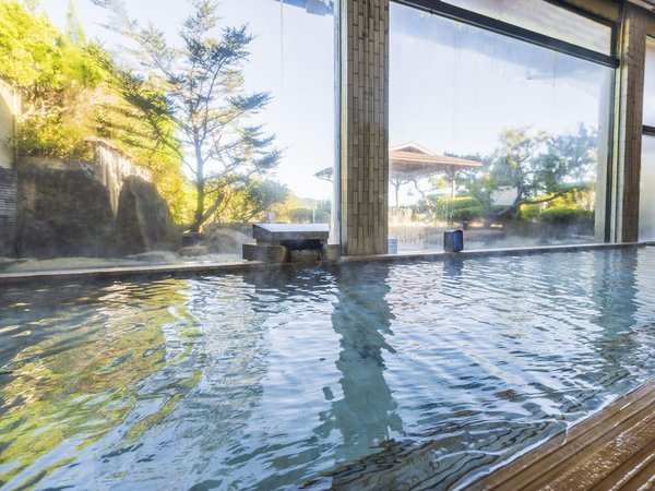 大浴場 内湯西日本最大級のヒノキの大浴場