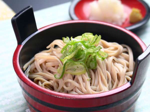 【夕食】信州そば。安曇野産わさびでどうぞ