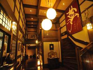 湯守のいる自家源泉の宿　奈良屋旅館のプラン「【朝食付】お夕食は温泉街で。心身に優しい和朝食プラン」