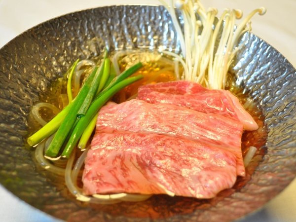 ◆ご夕食：飛騨牛をご賞味いただけます