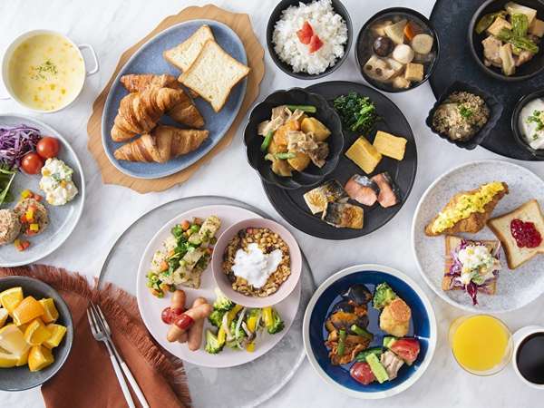 CANDEO　HOTELS　(カンデオホテルズ)亀山のプラン「【低層階限定プラン／朝食無料】新鮮野菜と厳選素材の日替わりビュッフェ　※平面駐車場無料」