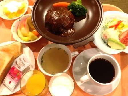 『朝食』◆洋食　煮込みハンバーグ