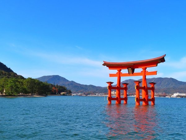 厳島神社