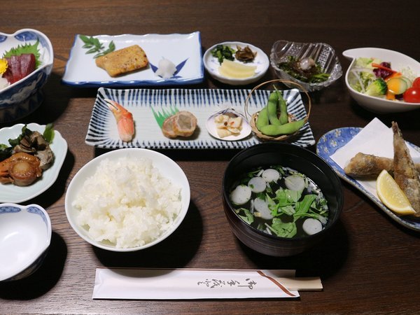 *新鮮な海の幸を存分に味わえるコース!