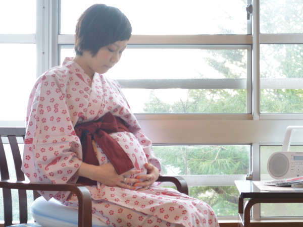 神戸有馬温泉　元湯龍泉閣　～赤ちゃんも楽しめるお部屋食の宿～のプラン「【妊婦さまに優しい特典満載】妊婦さまの旅行応援♪1泊2食付きマタニティプラン　～お部屋食確約～」