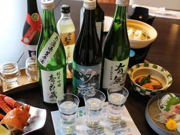 由利本荘市の酒蔵・天寿酒造の塩越と有耶無耶は、さんねむオリジナルで当館でしか味わえない純米吟醸酒です