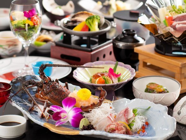 伊勢志摩の海の幸を中心とした贅沢食材をご堪能ください
