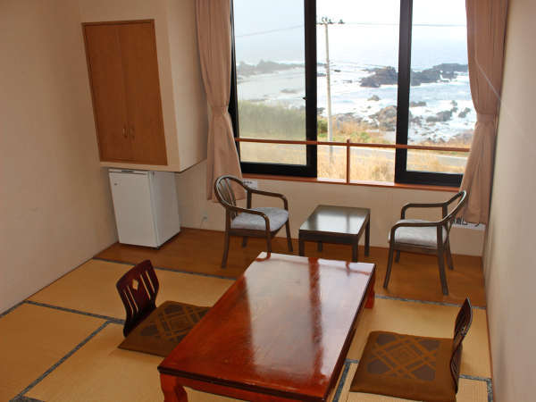 【全室和室8畳・禁煙】全客室と浴場から日本海を一望！全室ユニットバス・ウォシュレット・wifi 完備