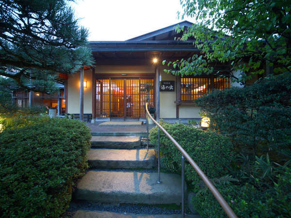 ■外観■金沢市街から車で15～20分。金沢の奥座敷でゆるりと優雅な休日を。