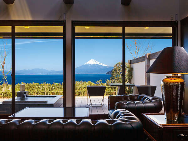【客室】海の丘（うみのおか）☆富士山と海の絶景を望む露天風呂付スイート