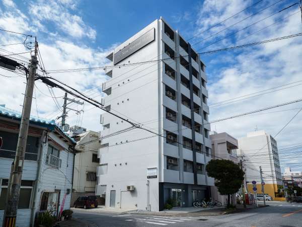 New Normal Hotel in MATSUYAMAの写真その1