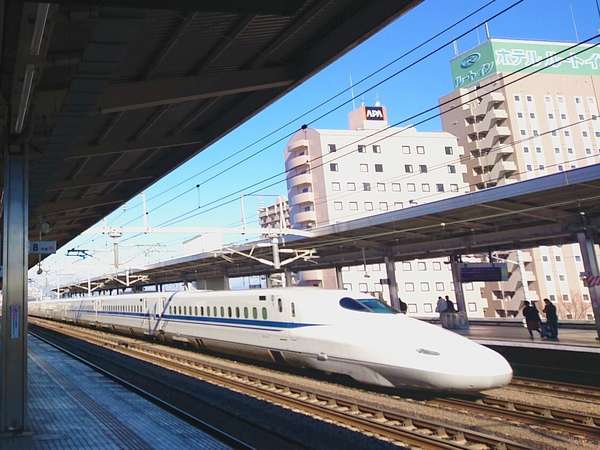 ■東海道新幹線「岐阜羽島駅」より徒歩1分