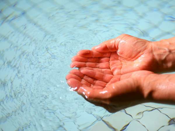 良質な源泉かけ流しの湯をお楽しみください