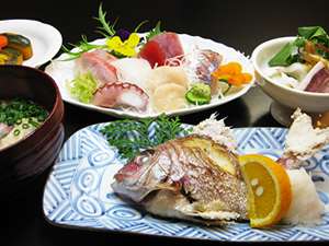 ビジネスホテル地魚料理菊川の写真その2