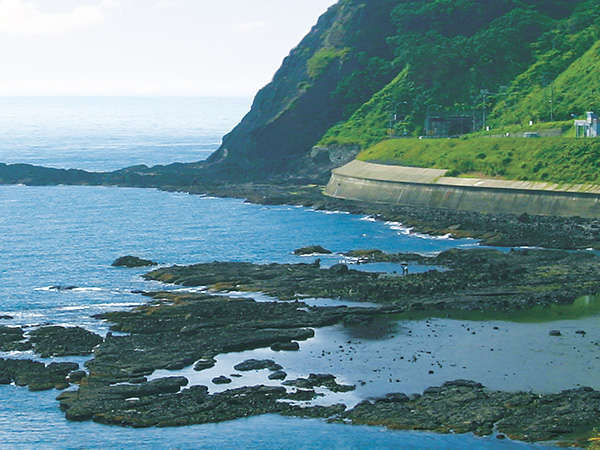 【周辺風景】カブト岩